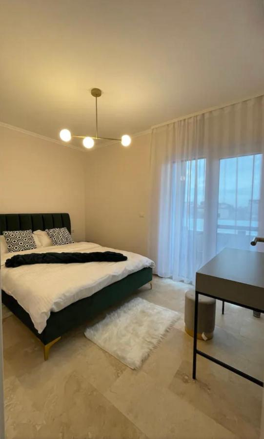 טימישוארה Apartamente Cu Un Dormitor מראה חיצוני תמונה