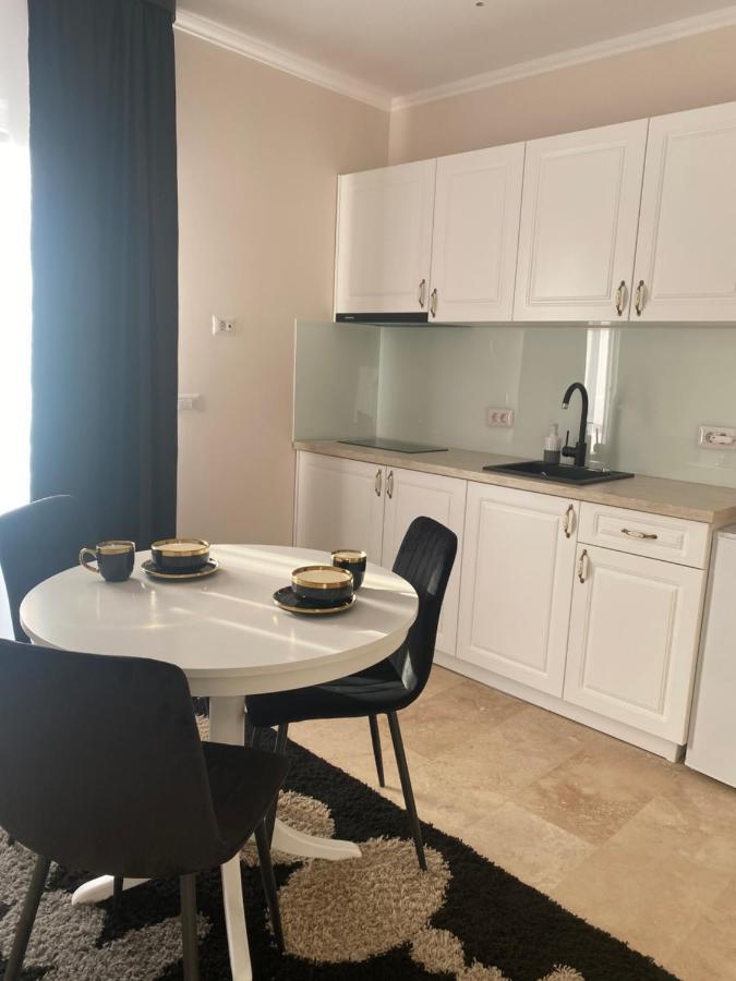 טימישוארה Apartamente Cu Un Dormitor מראה חיצוני תמונה