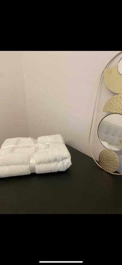 טימישוארה Apartamente Cu Un Dormitor מראה חיצוני תמונה