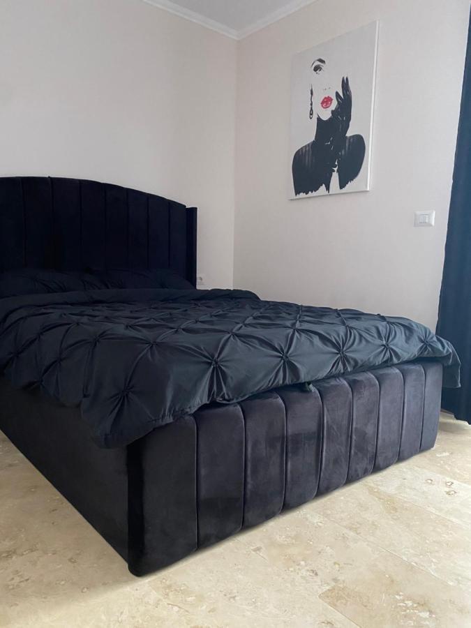 טימישוארה Apartamente Cu Un Dormitor מראה חיצוני תמונה